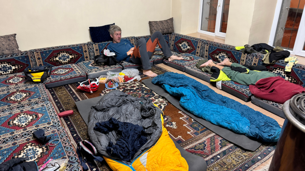 Moschee Gästezimmer zeigen